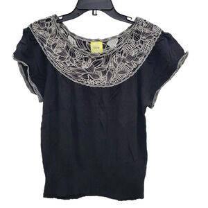 Filtre Women's Black White Doily Lace Detail Flutter Sleeve Blouse Size‎ S